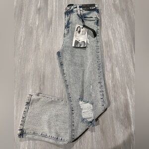NWT Kendall & Kylie Jeans